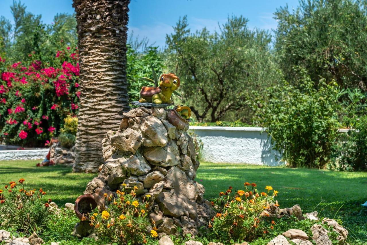 Panorama Studios & Apartments Amoudi Exterior foto
